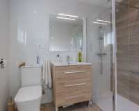 Reventa - Casa de Pueblo - Torrevieja - Urbanización San Luis
