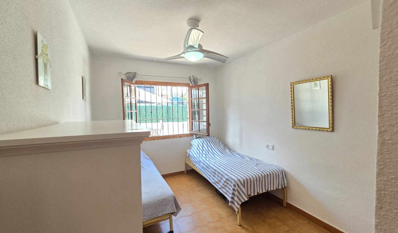 Reventa - Casa de Pueblo - Villamartín - Los Dolses *