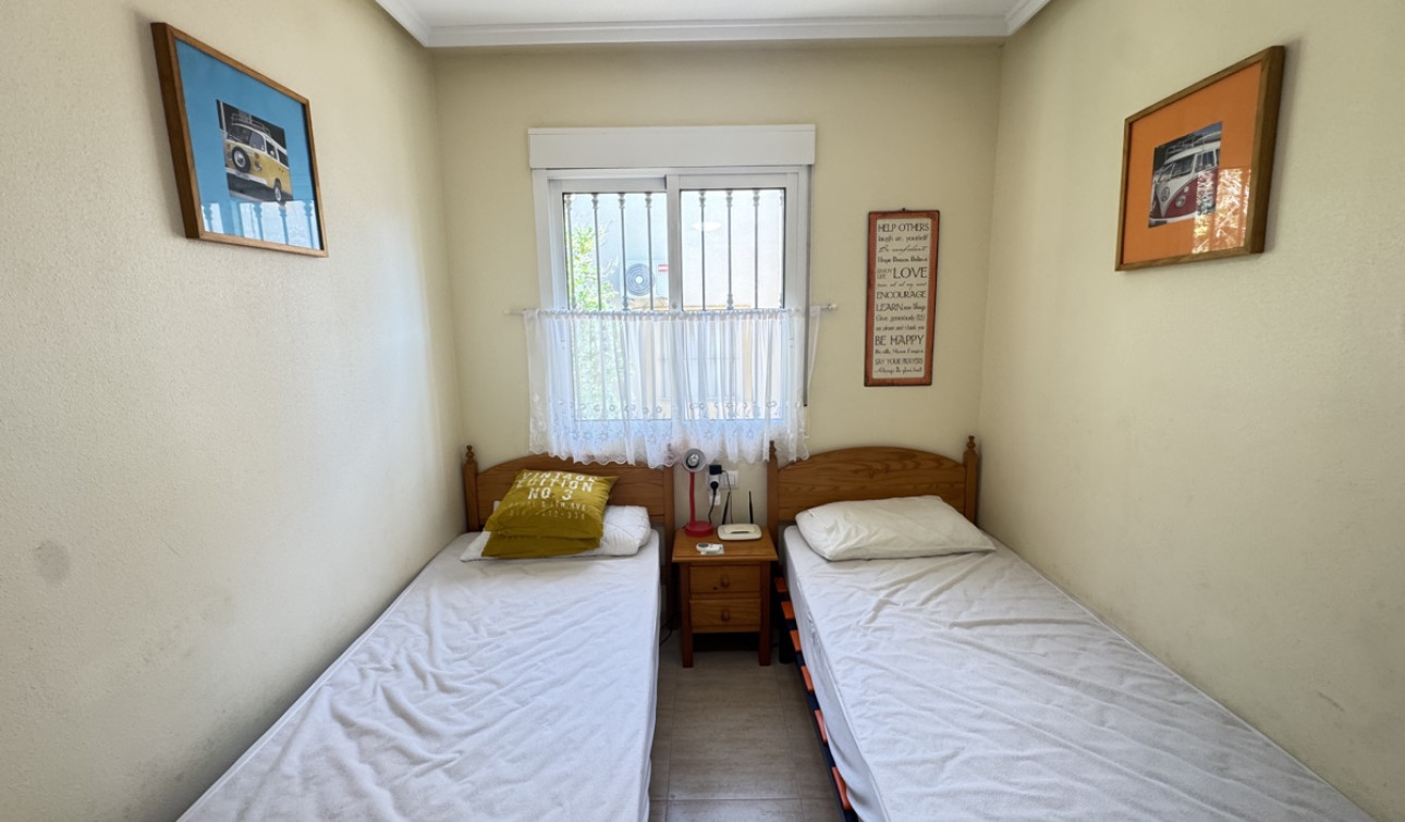 Reventa - Casa de Pueblo - Villamartín