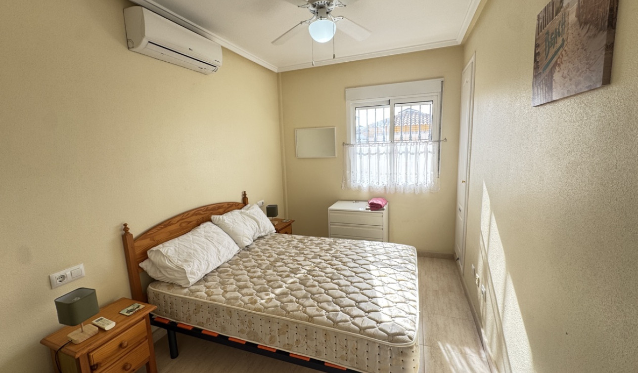 Reventa - Casa de Pueblo - Villamartín