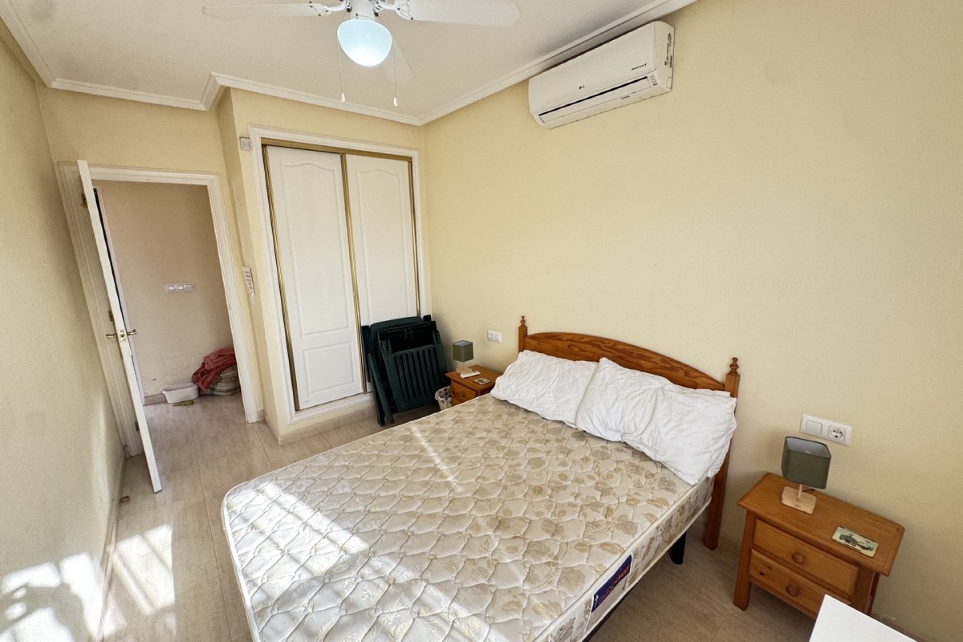 Reventa - Casa de Pueblo - Villamartín