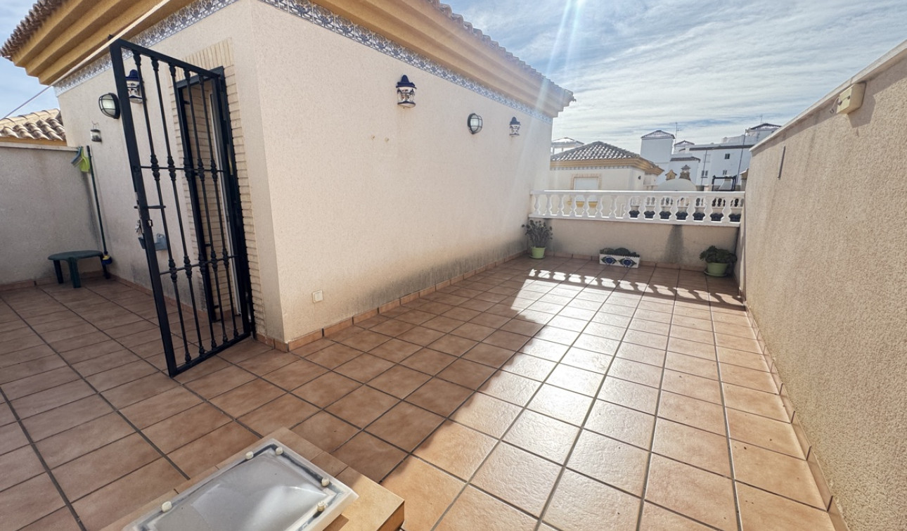 Reventa - Casa de Pueblo - Villamartín