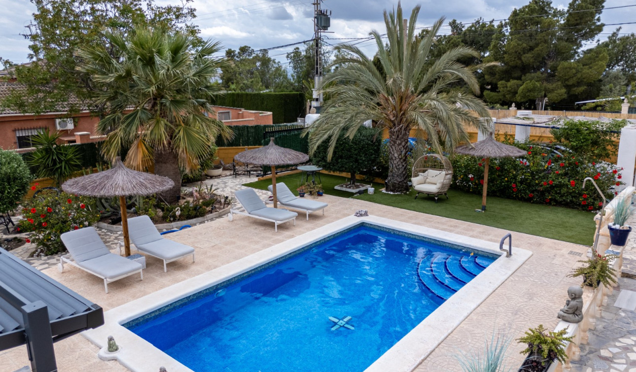 Reventa - Finca / Propiedad de Campo - Albatera