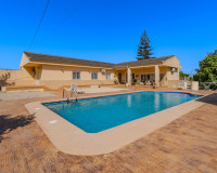Reventa - Finca / Propiedad de Campo - Almoradí