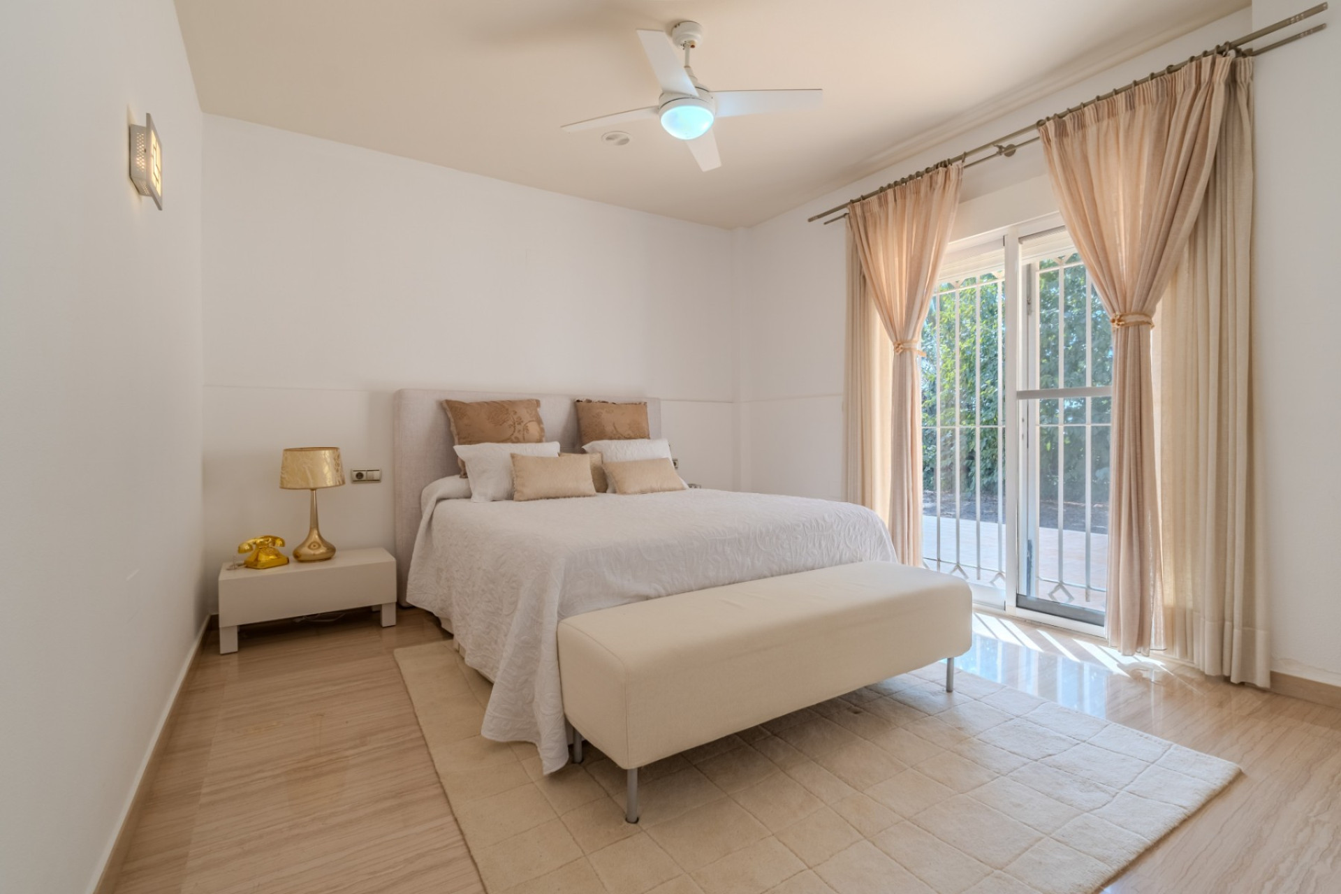 Reventa - Finca / Propiedad de Campo - Almoradí