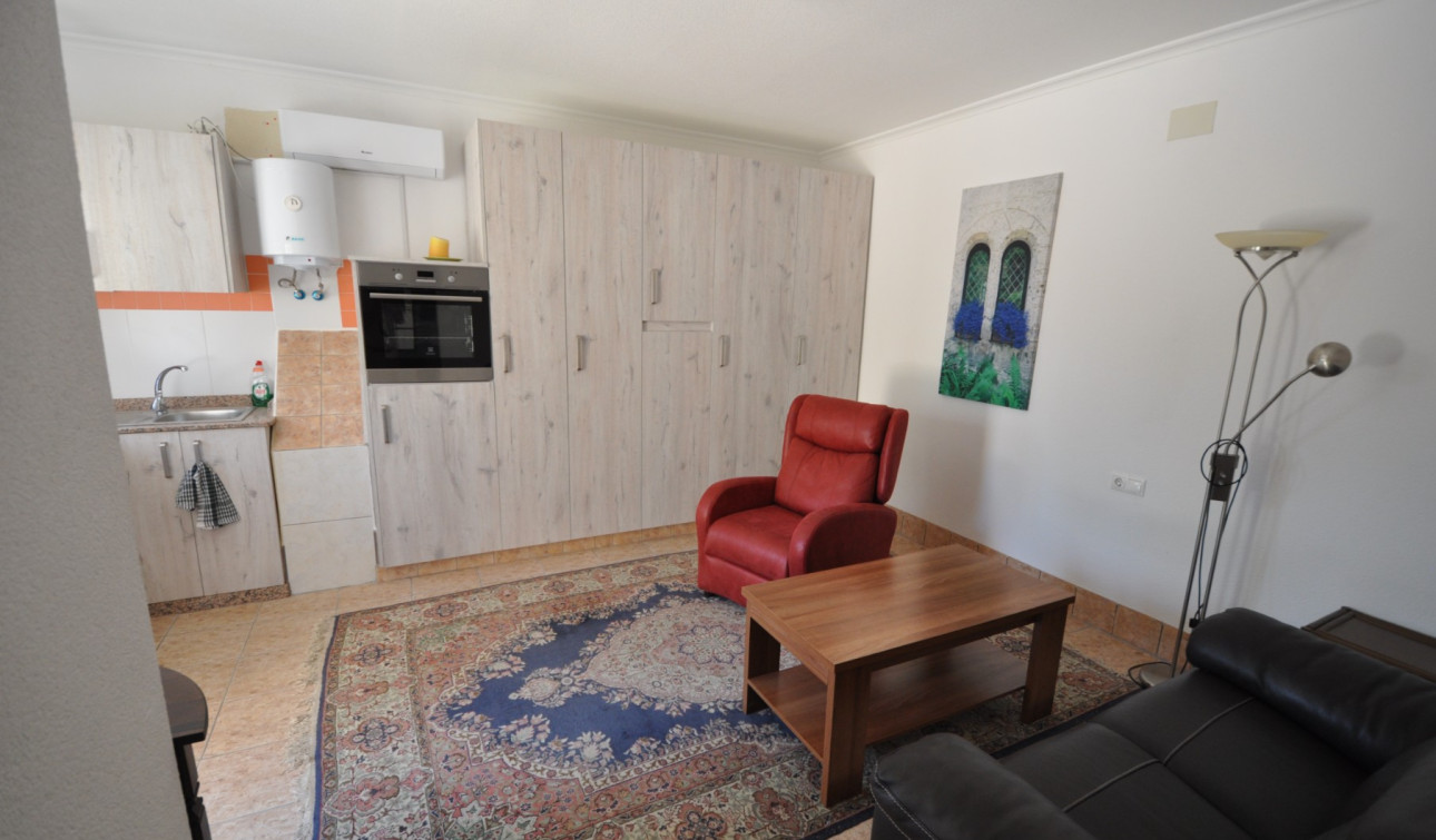 Reventa - Finca / Propiedad de Campo - Crevillente