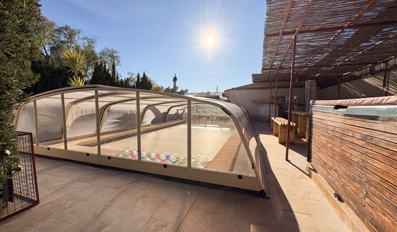 Reventa - Finca / Propiedad de Campo - Crevillente