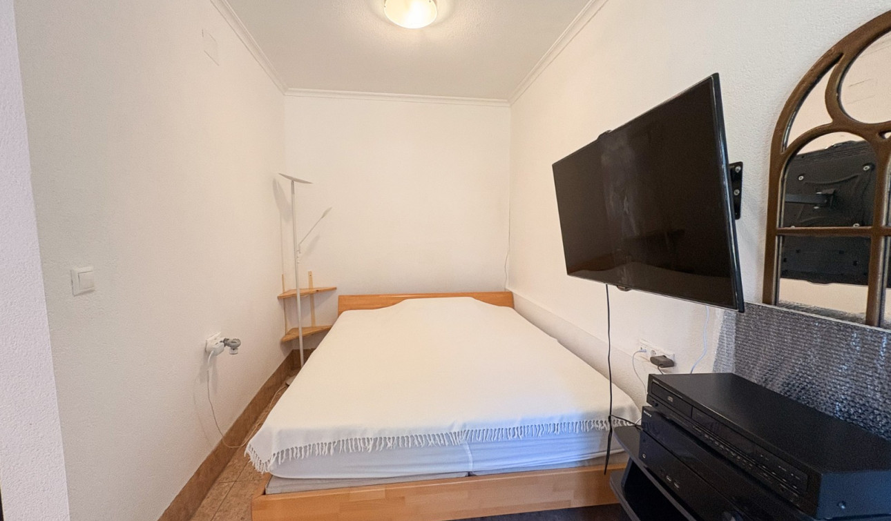 Reventa - Finca / Propiedad de Campo - Crevillente