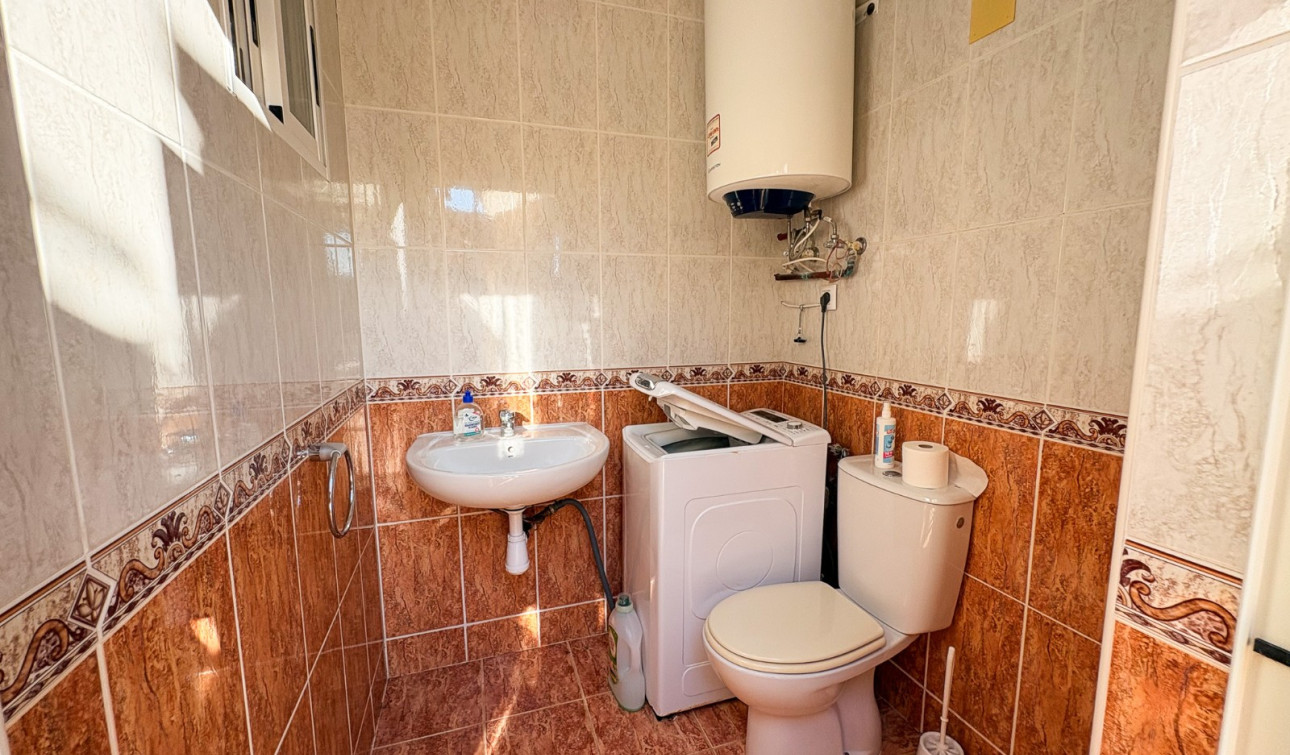 Reventa - Finca / Propiedad de Campo - Crevillente