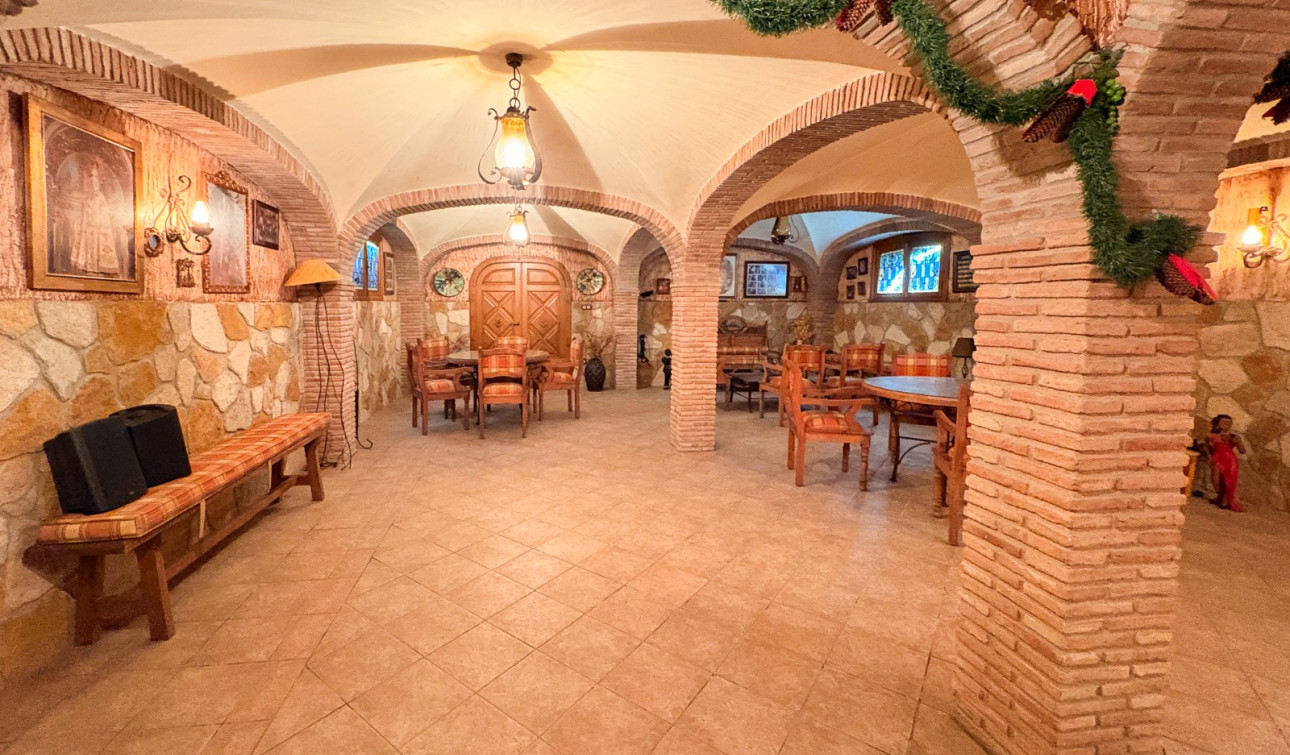 Reventa - Finca / Propiedad de Campo - Elche - Altzabares Alto