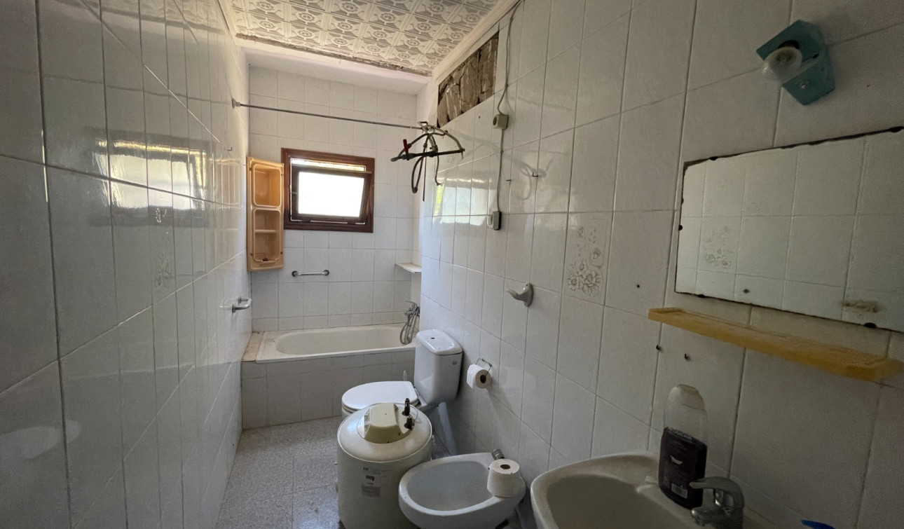 Reventa - Finca / Propiedad de Campo - Elche