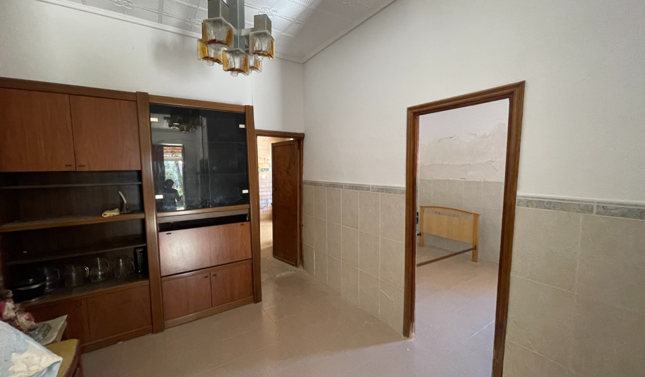 Reventa - Finca / Propiedad de Campo - Elche