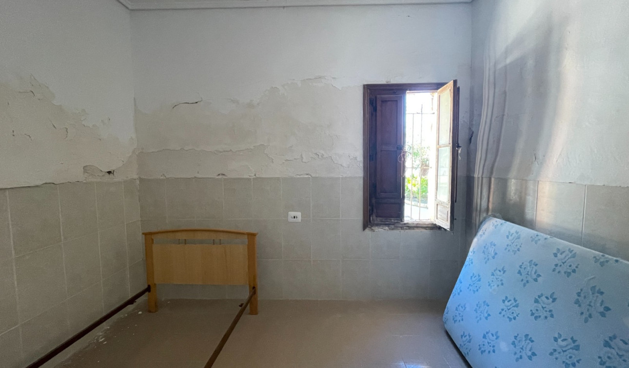 Reventa - Finca / Propiedad de Campo - Elche