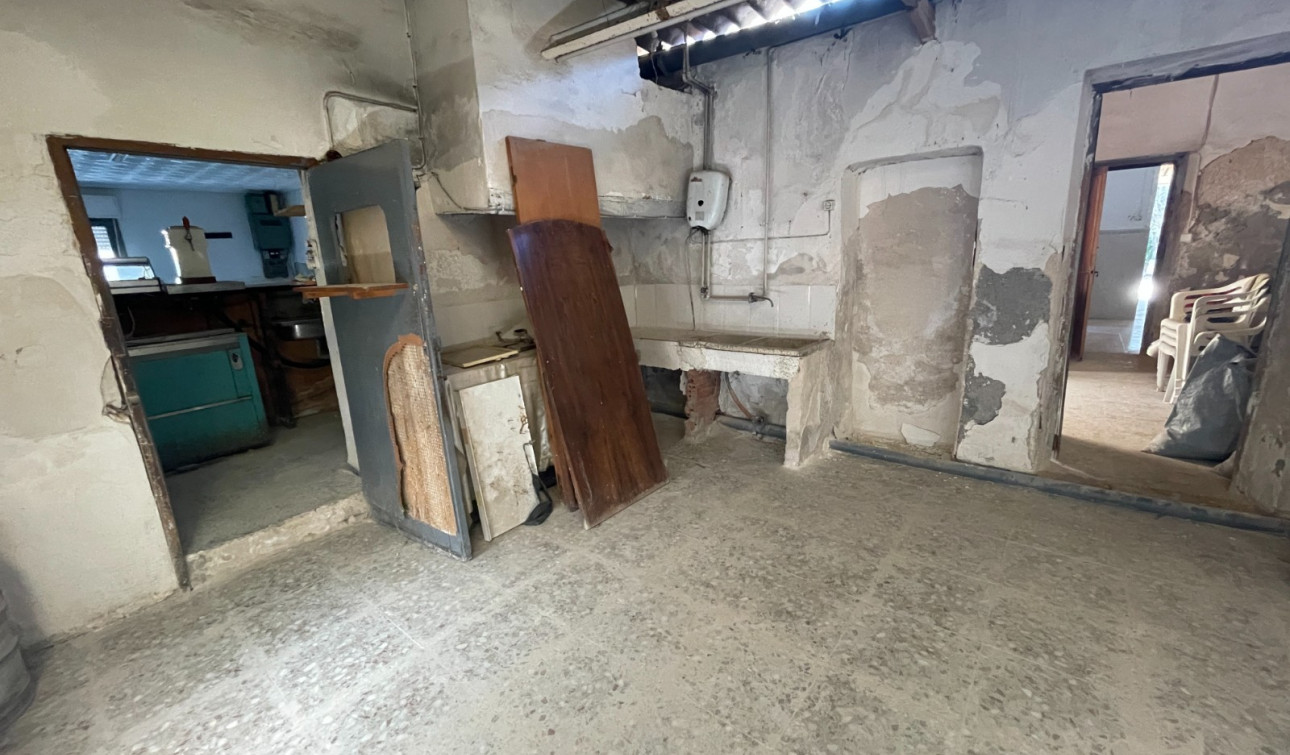 Reventa - Finca / Propiedad de Campo - Elche