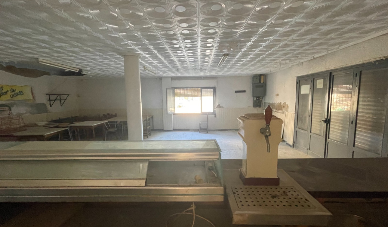 Reventa - Finca / Propiedad de Campo - Elche