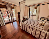 Reventa - Finca / Propiedad de Campo - Los Montesinos