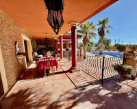 Reventa - Finca / Propiedad de Campo - Los Montesinos