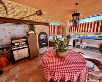 Reventa - Finca / Propiedad de Campo - Los Montesinos