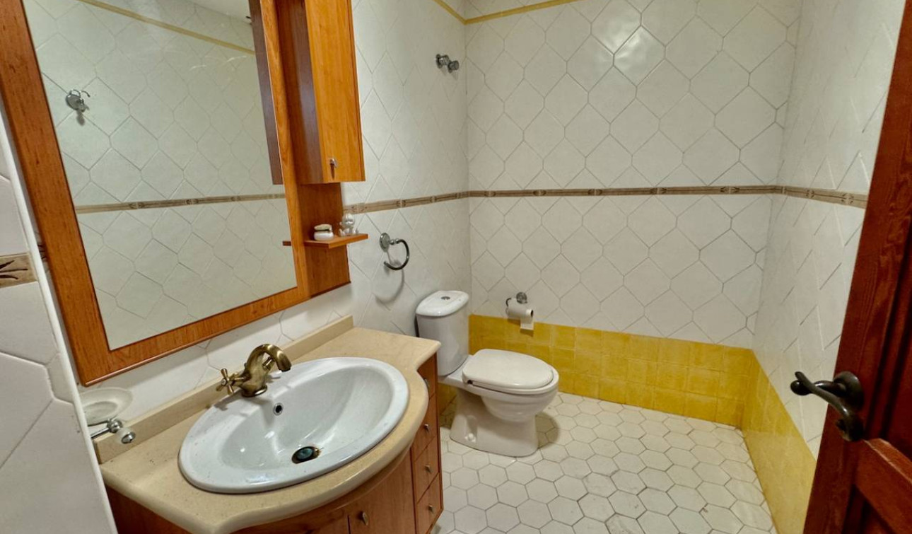 Reventa - Finca / Propiedad de Campo - Los Montesinos