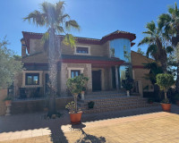 Reventa - Finca / Propiedad de Campo - Los Montesinos