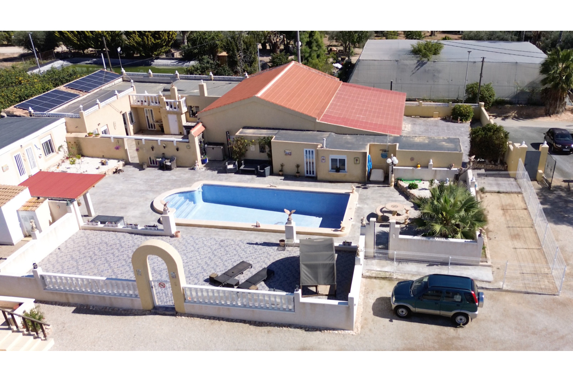 Reventa - Finca / Propiedad de Campo - Los Montesinos