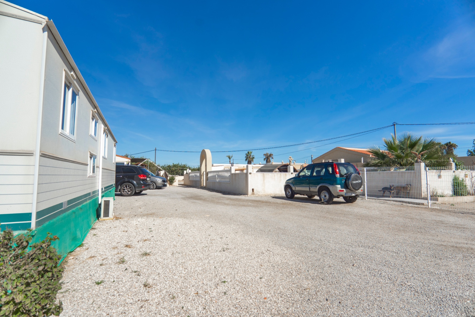 Reventa - Finca / Propiedad de Campo - Los Montesinos