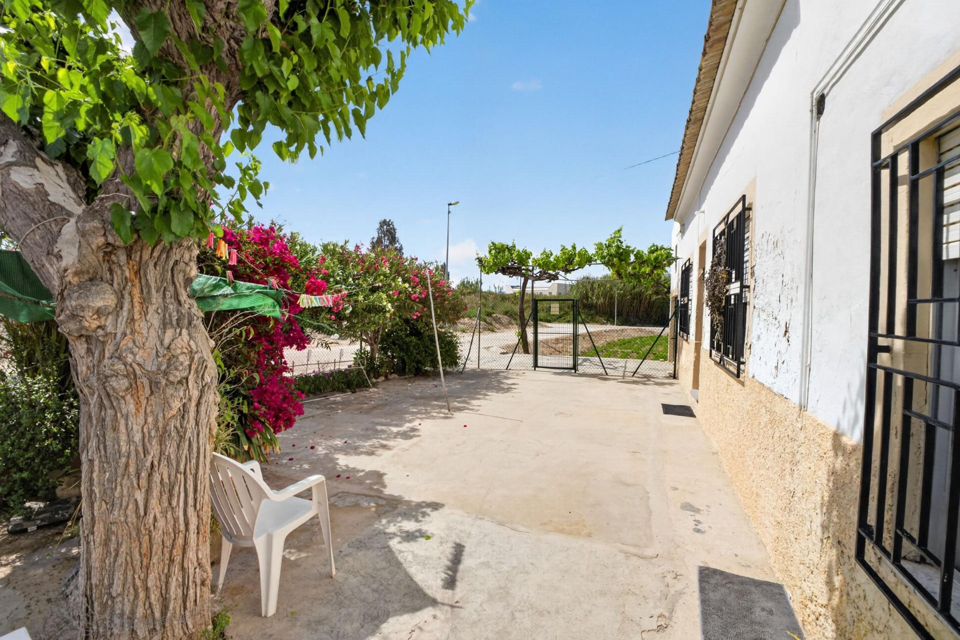 Reventa - Finca / Propiedad de Campo - Orihuela - Desamparados-Hurchillo-Torremendo