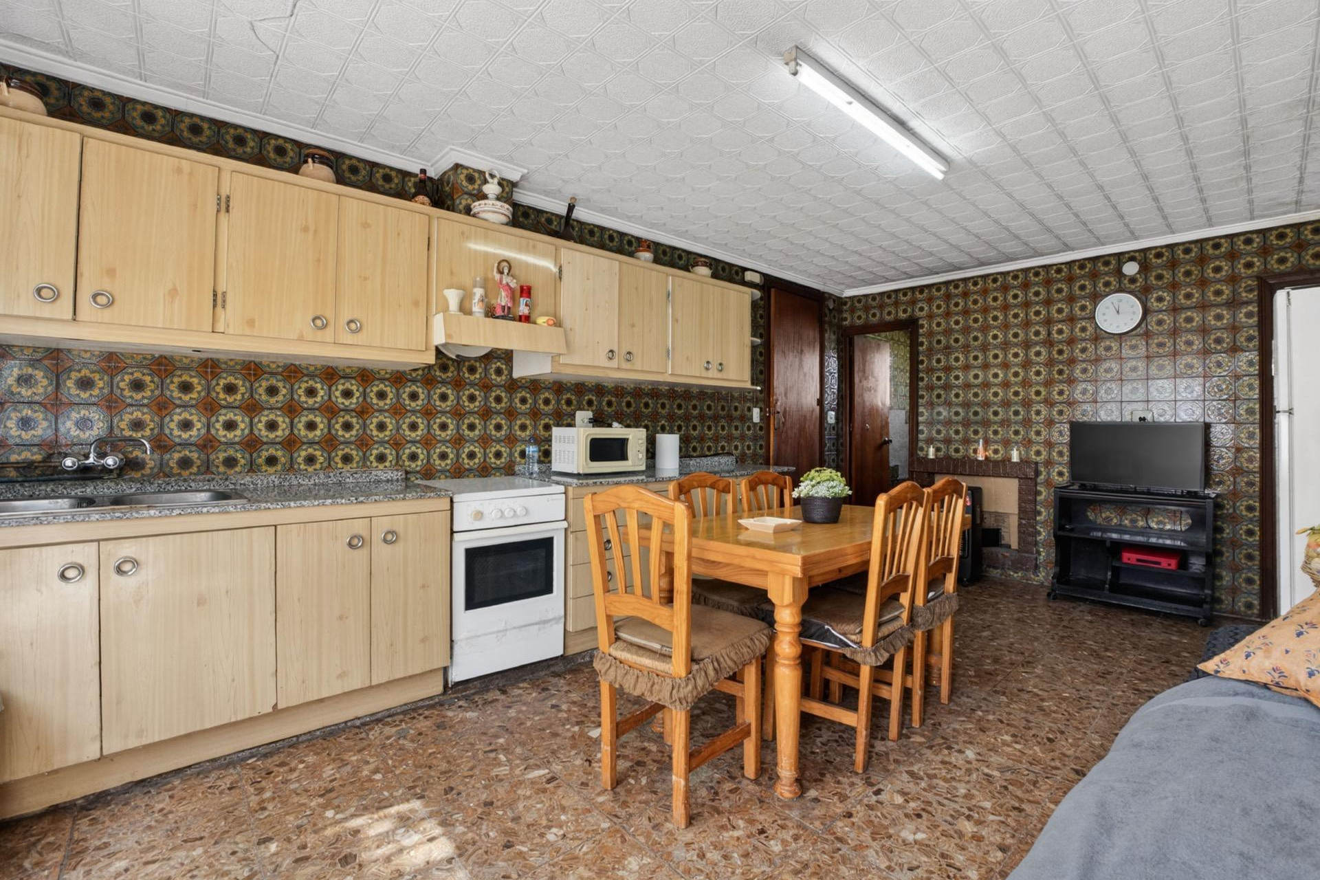 Reventa - Finca / Propiedad de Campo - Orihuela - Desamparados-Hurchillo-Torremendo