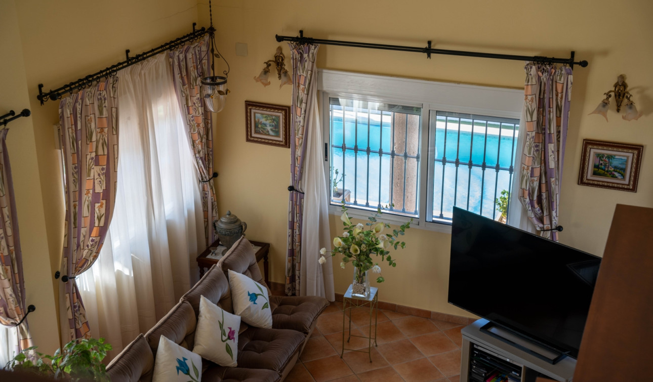 Reventa - Finca / Propiedad de Campo - Orihuela