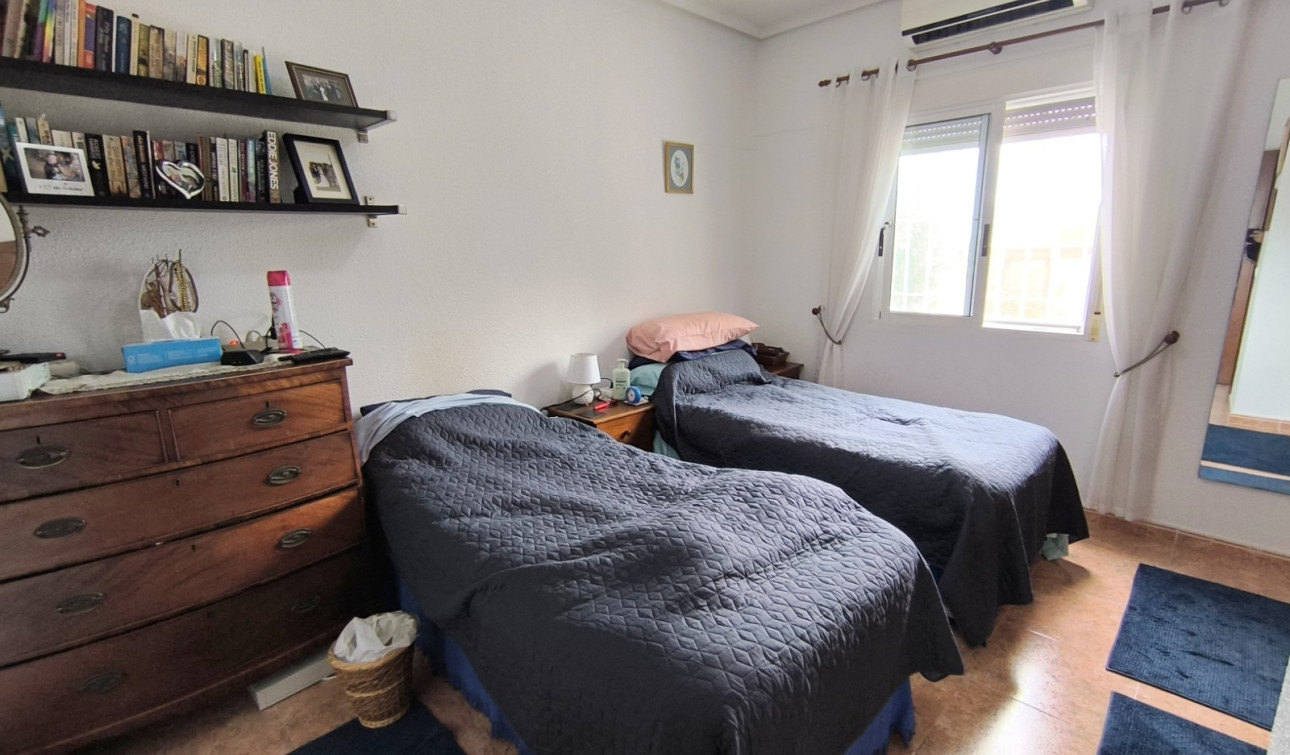 Reventa - Finca / Propiedad de Campo - Orihuela