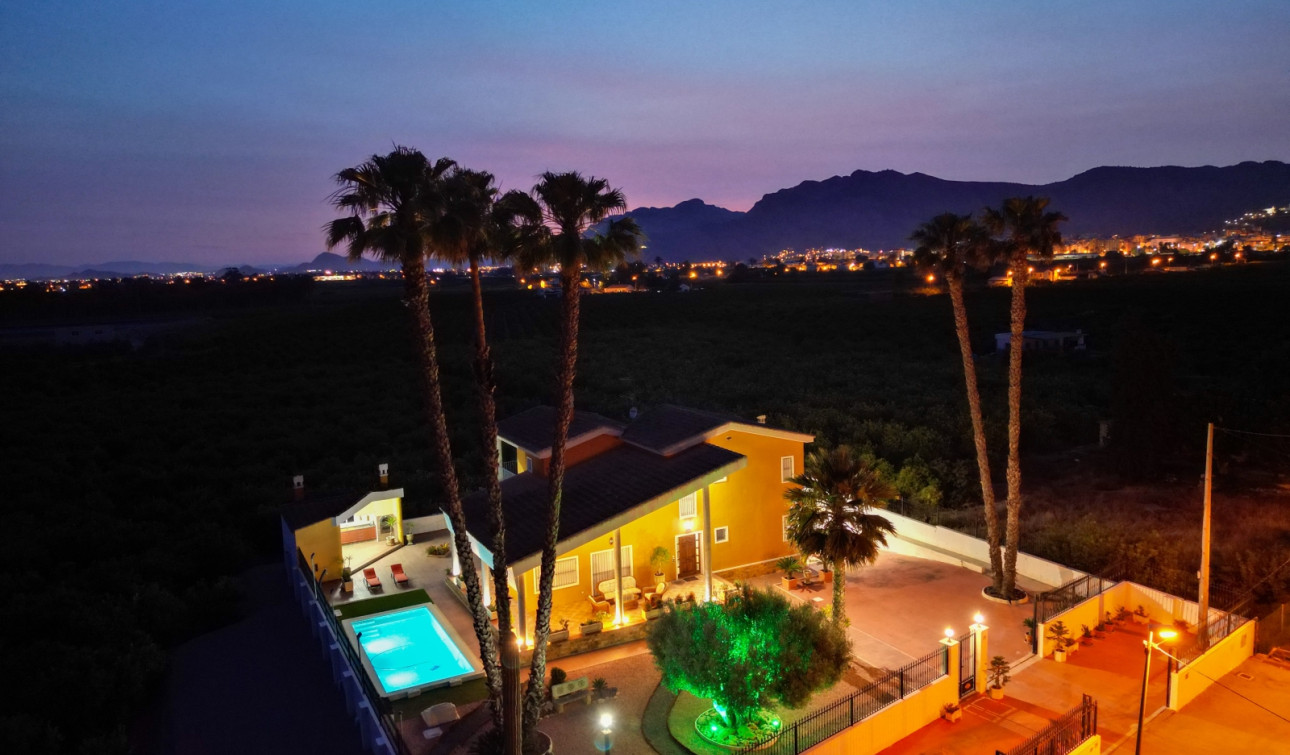 Reventa - Finca / Propiedad de Campo - Orihuela