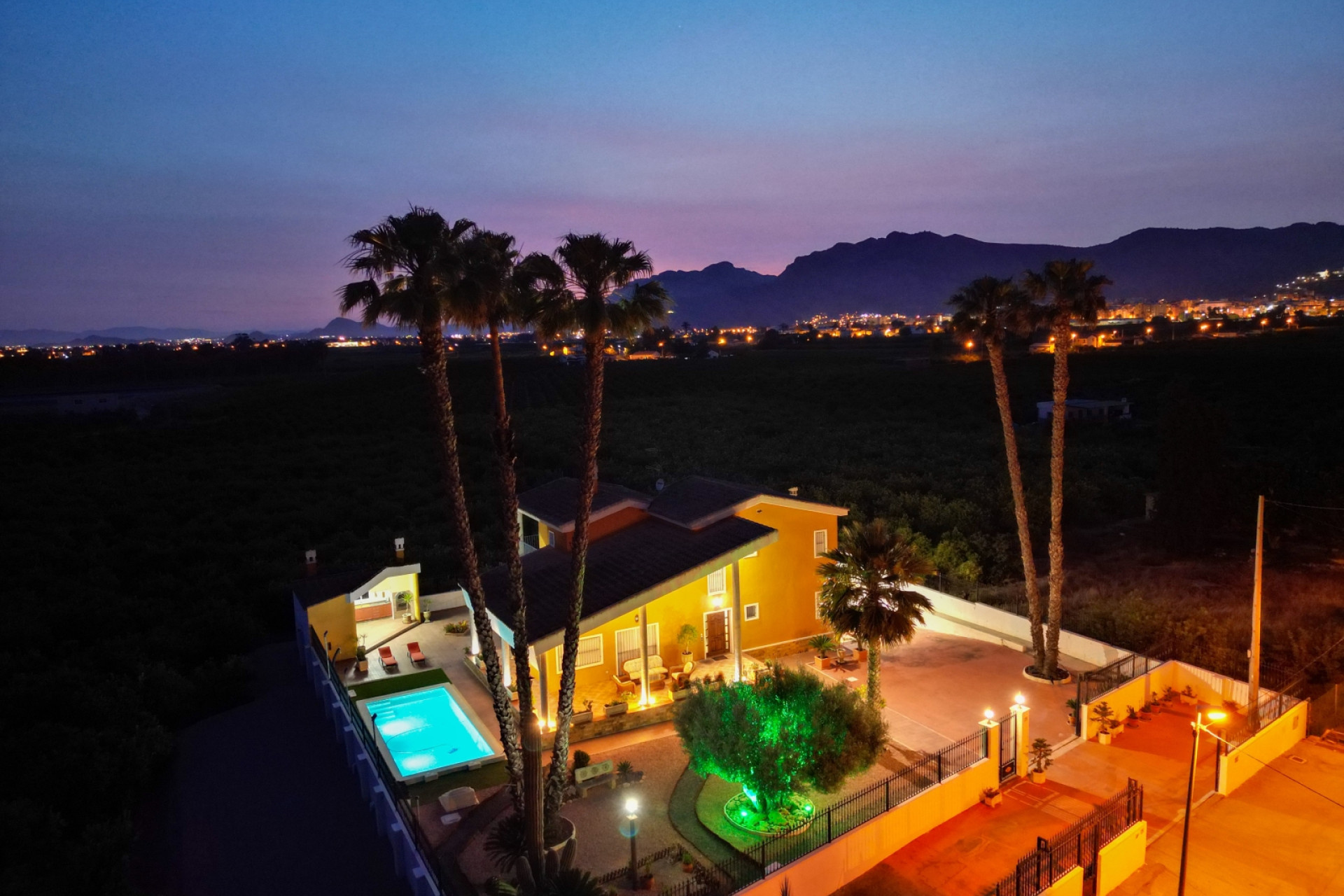 Reventa - Finca / Propiedad de Campo - Orihuela