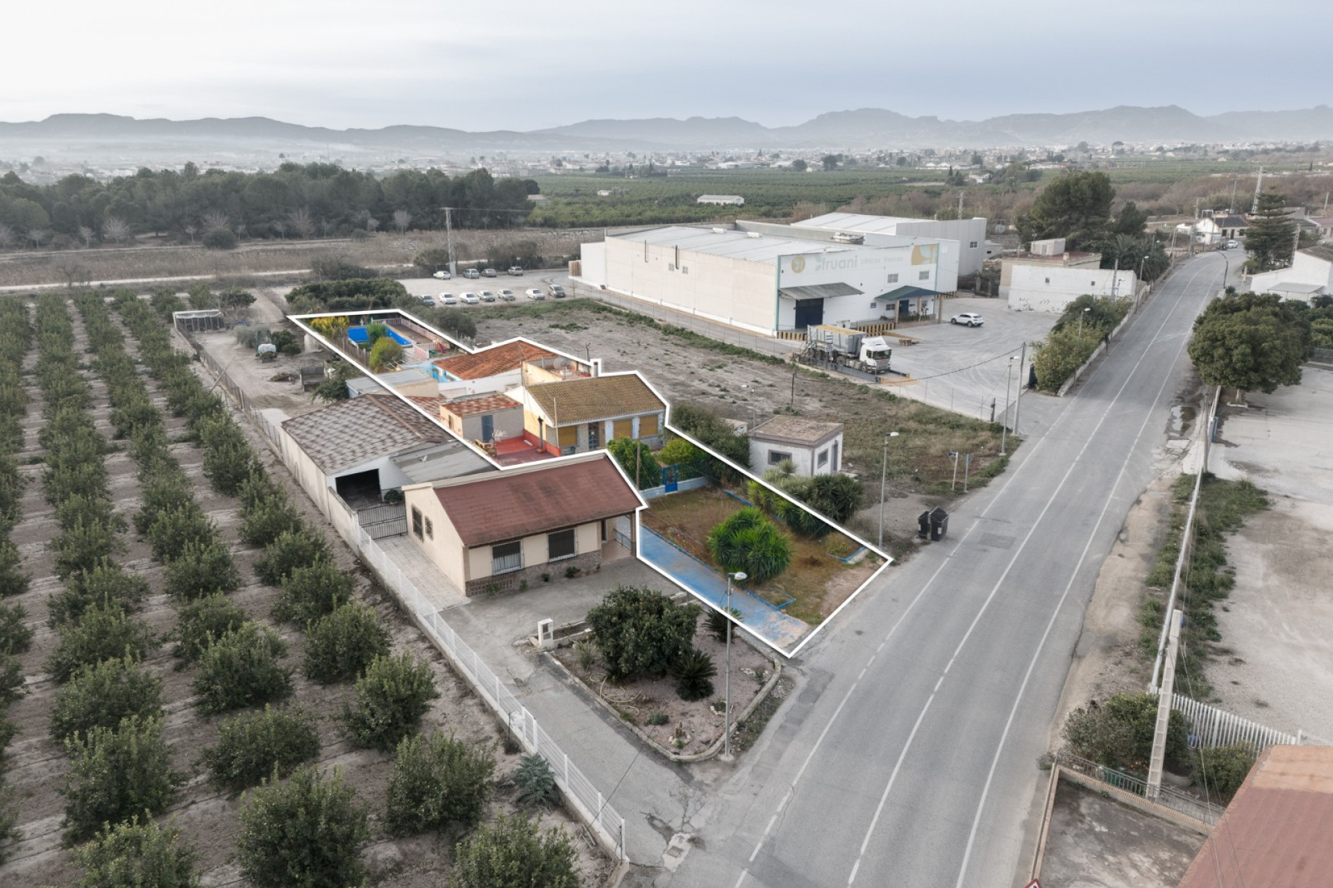 Reventa - Finca / Propiedad de Campo - Orihuela