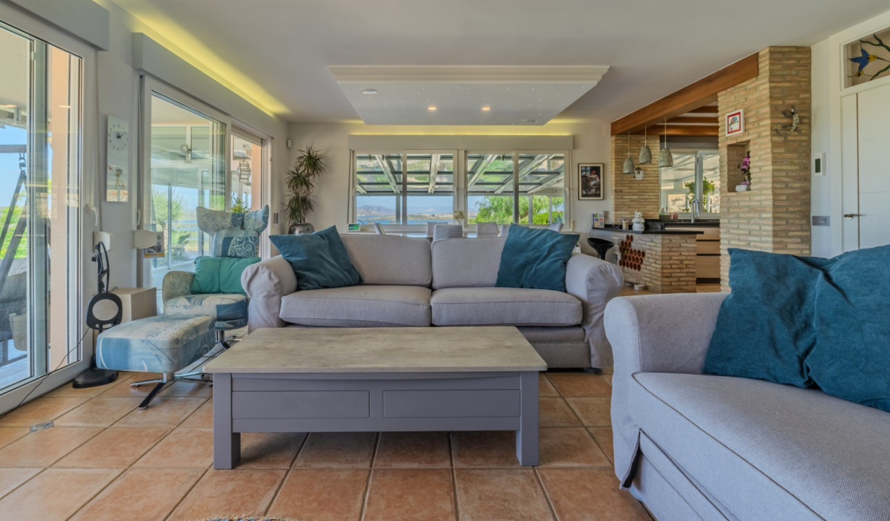 Reventa - Finca / Propiedad de Campo - San Miguel de Salinas - Torremendo