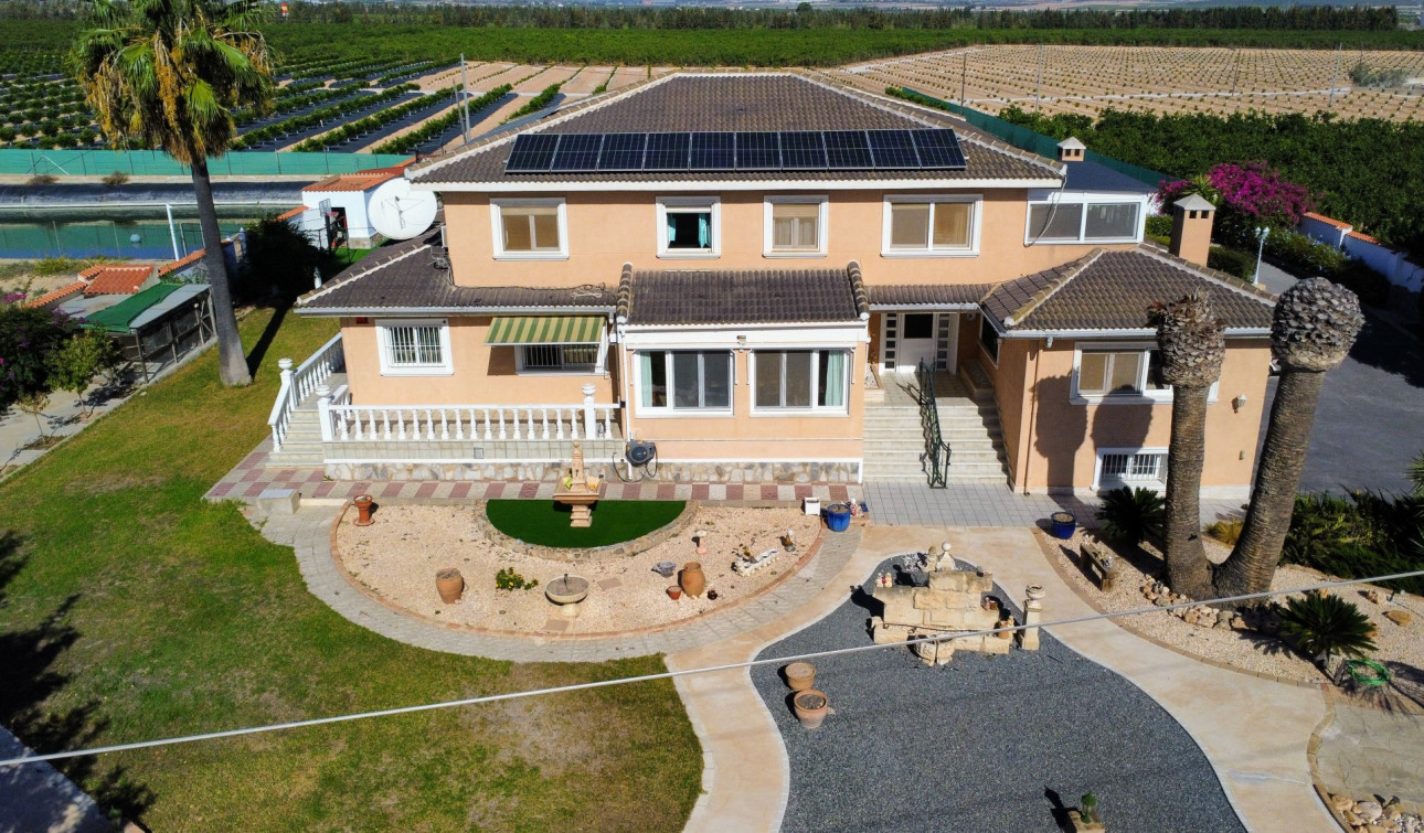 Reventa - Finca / Propiedad de Campo - San Miguel de Salinas