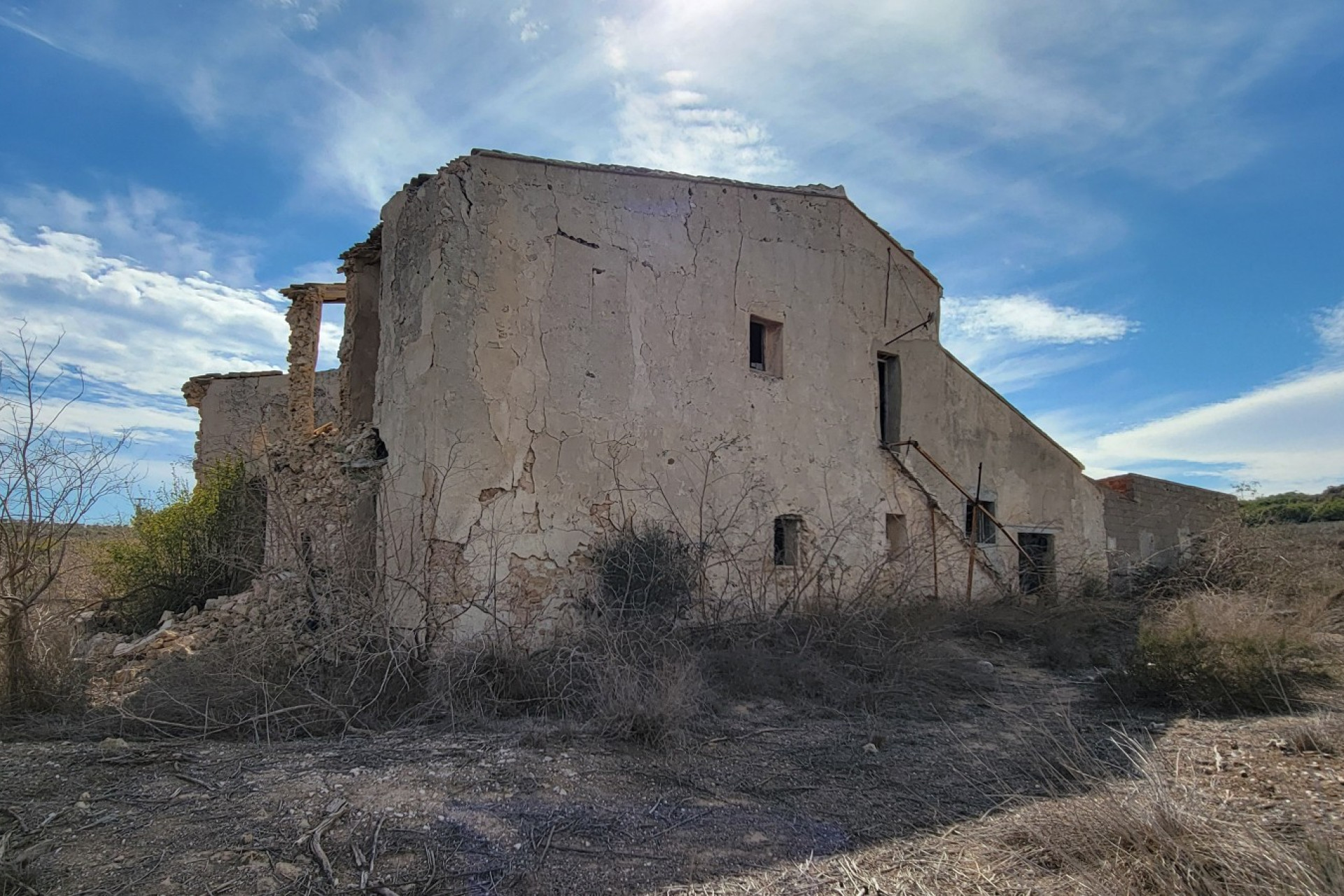 Reventa - Finca / Propiedad de Campo - San Miguel de Salinas