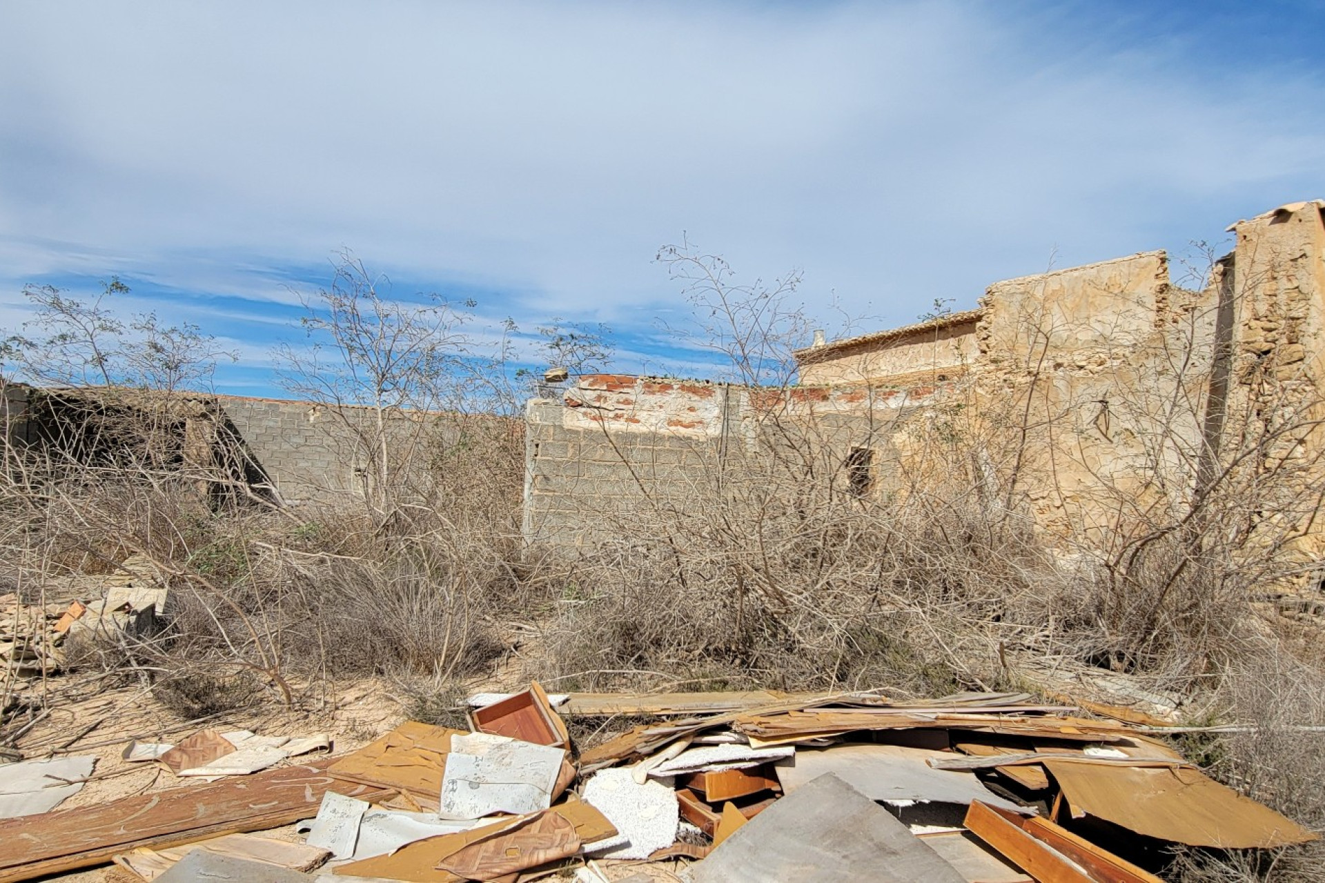Reventa - Finca / Propiedad de Campo - San Miguel de Salinas