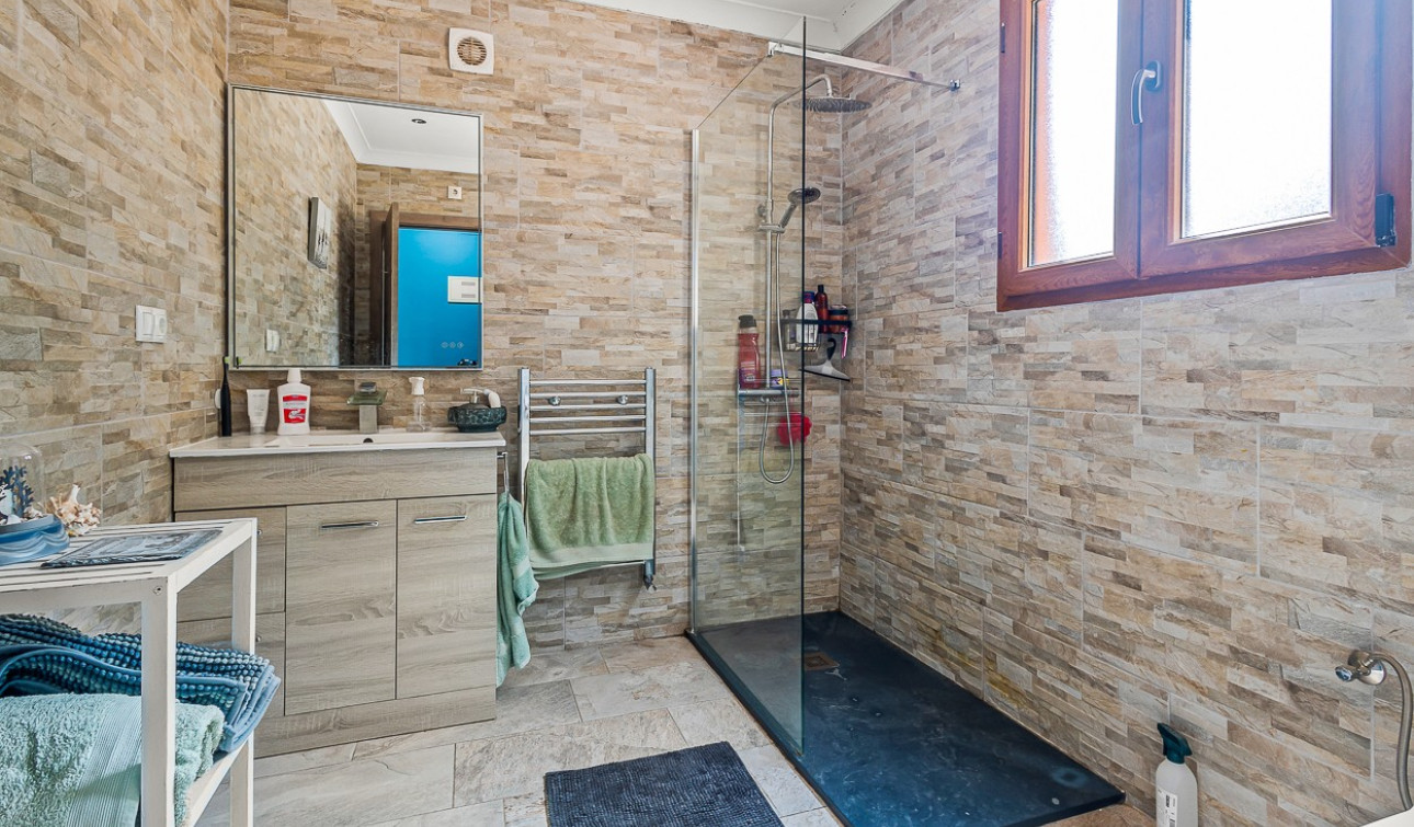 Reventa - Finca / Propiedad de Campo - Torremendo