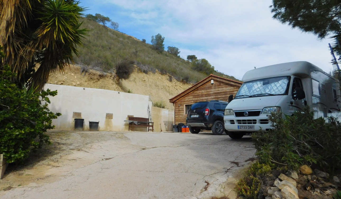 Reventa - Finca / Propiedad de Campo - Torremendo