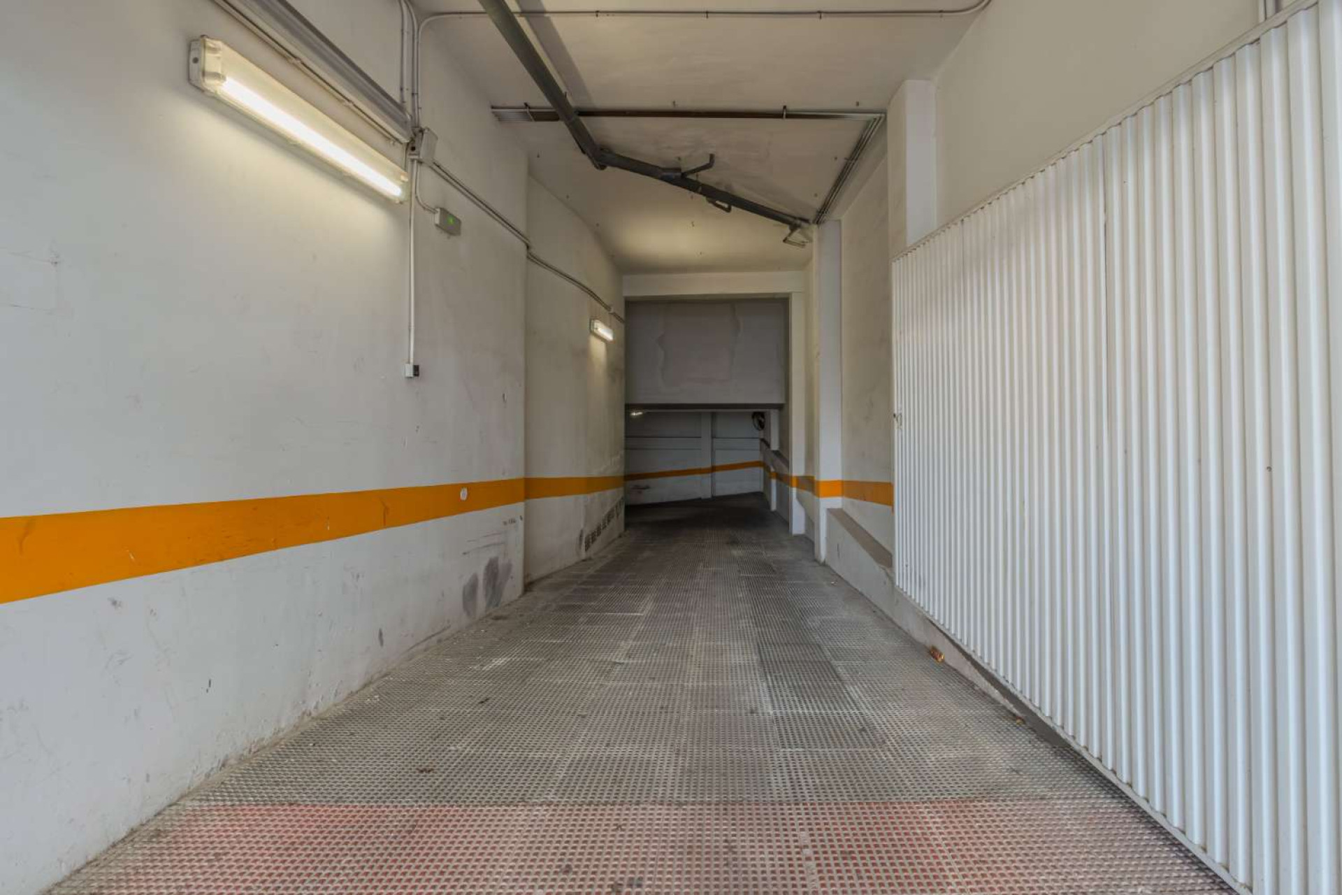 Reventa - Garaje - Torrevieja - Parque de las Naciones
