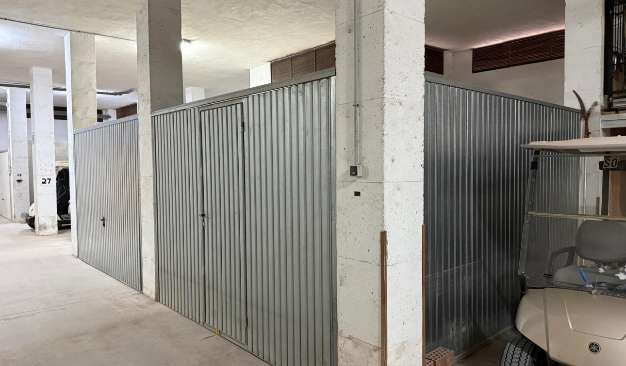 Reventa - Garaje - Villamartín - Villamartin