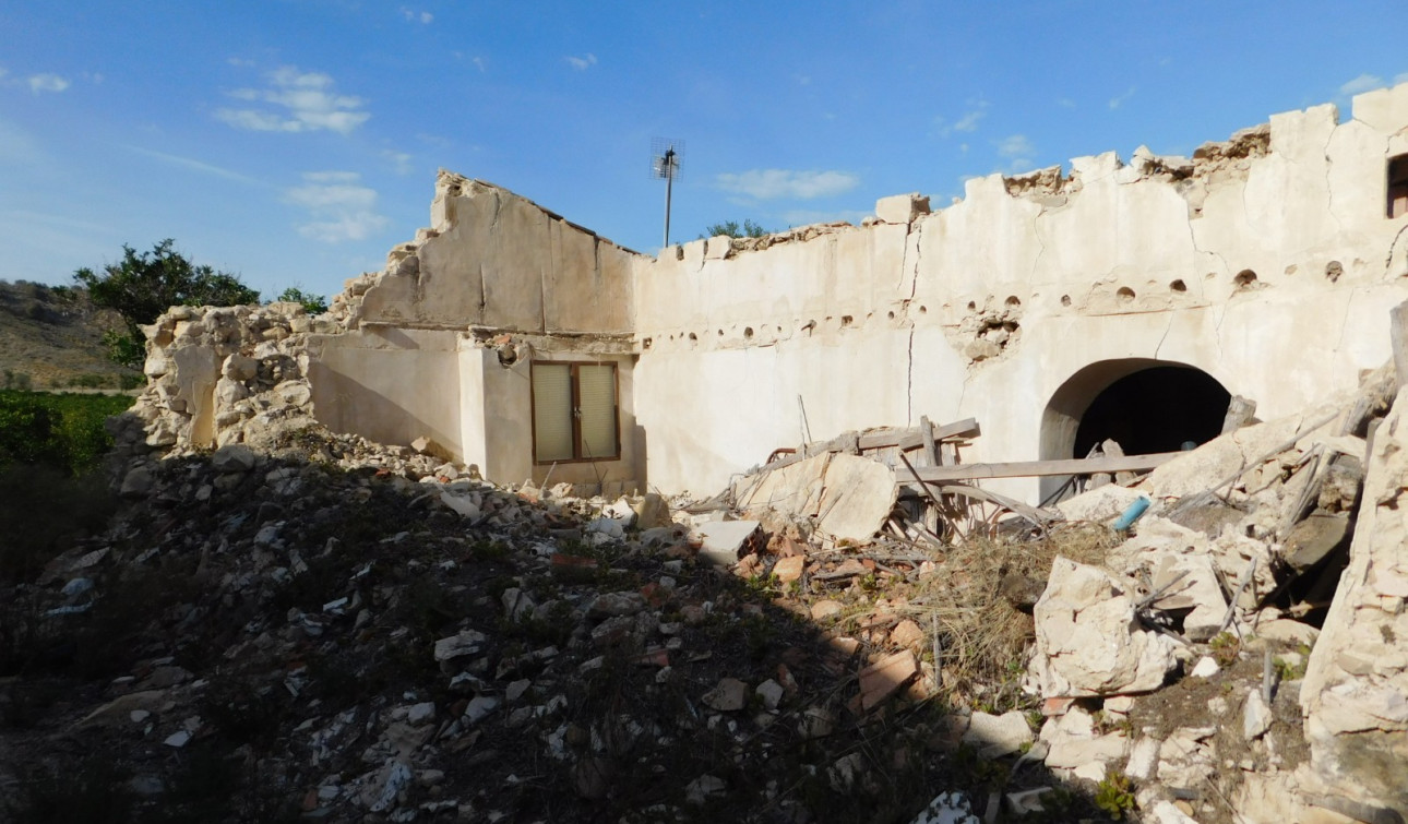 Reventa - Parcela / Terreno - Torremendo