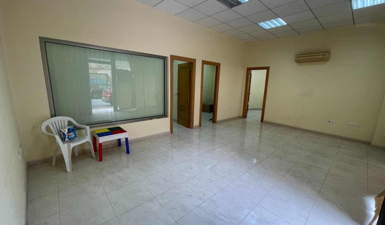 Reventa - Unidad Comercial - Guardamar del Segura