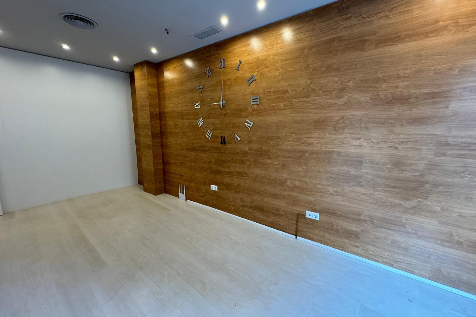 Reventa - Unidad Comercial - Guardamar del Segura