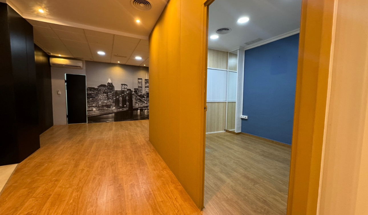 Reventa - Unidad Comercial - Guardamar del Segura