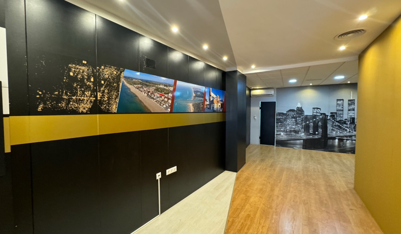 Reventa - Unidad Comercial - Guardamar del Segura