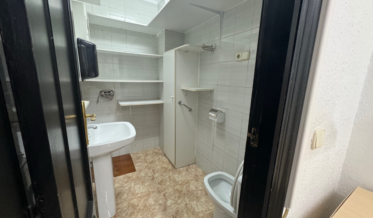 Reventa - Unidad Comercial - Guardamar del Segura