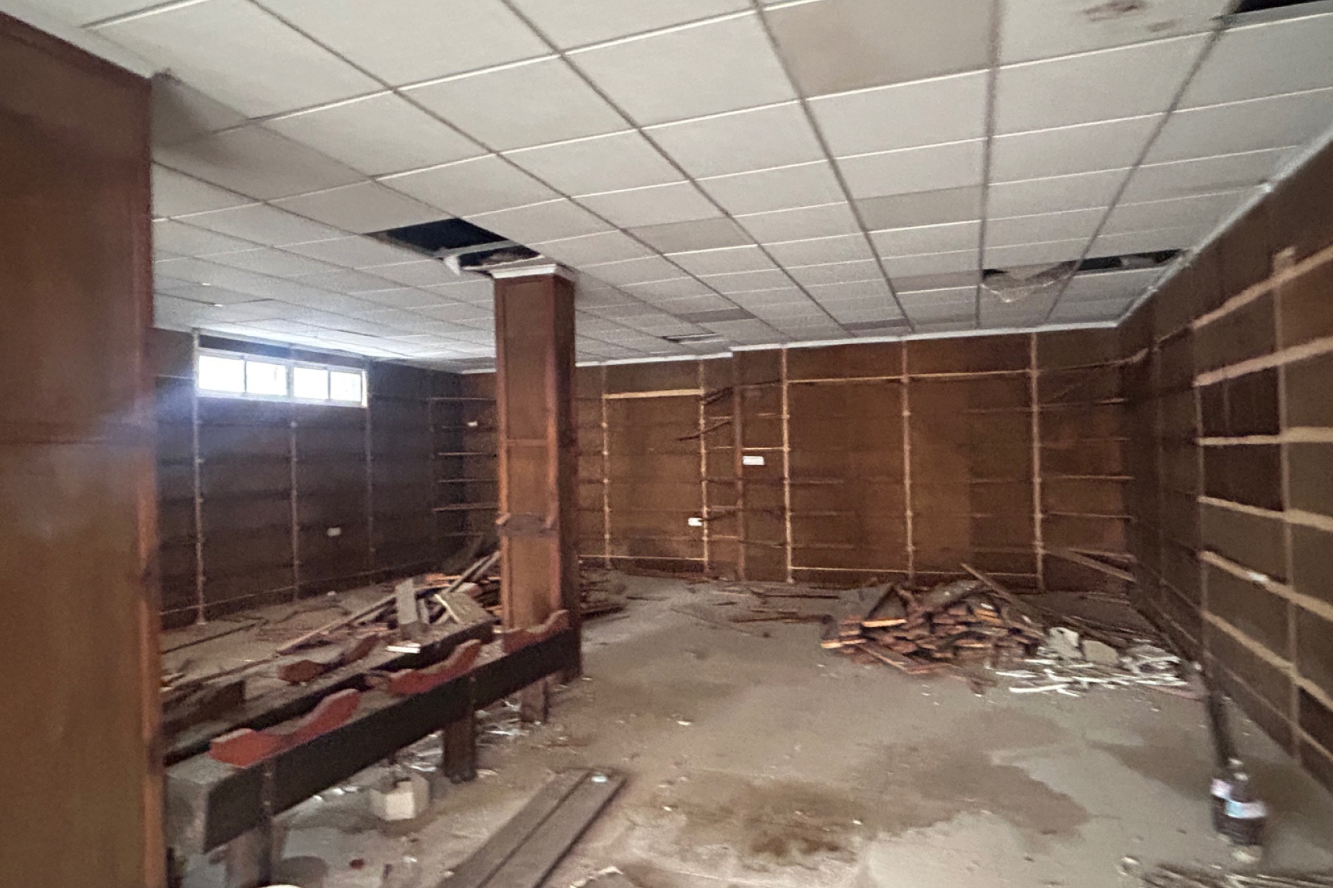 Reventa - Unidad Comercial - Jacarilla