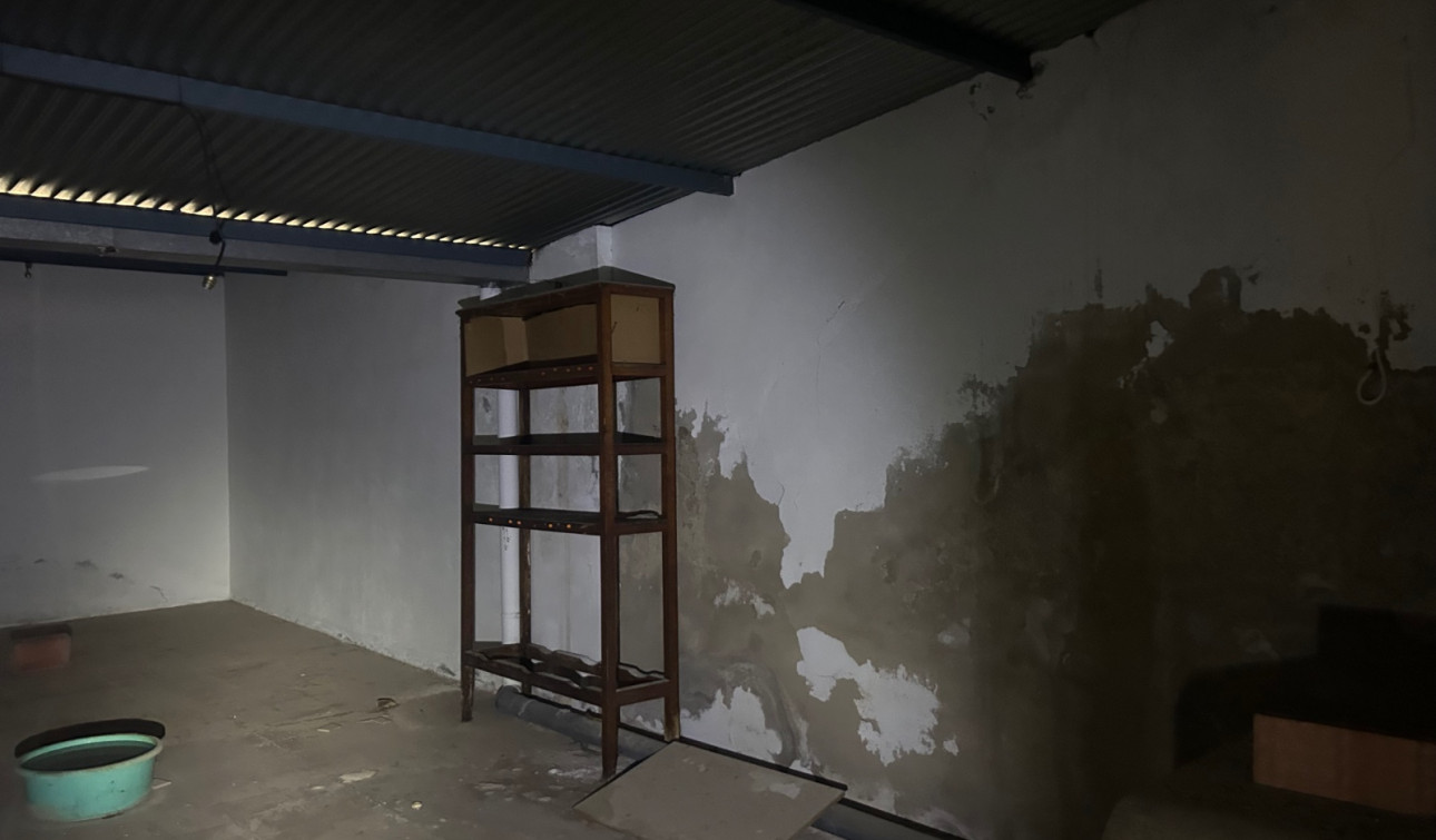 Reventa - Unidad Comercial - Jacarilla