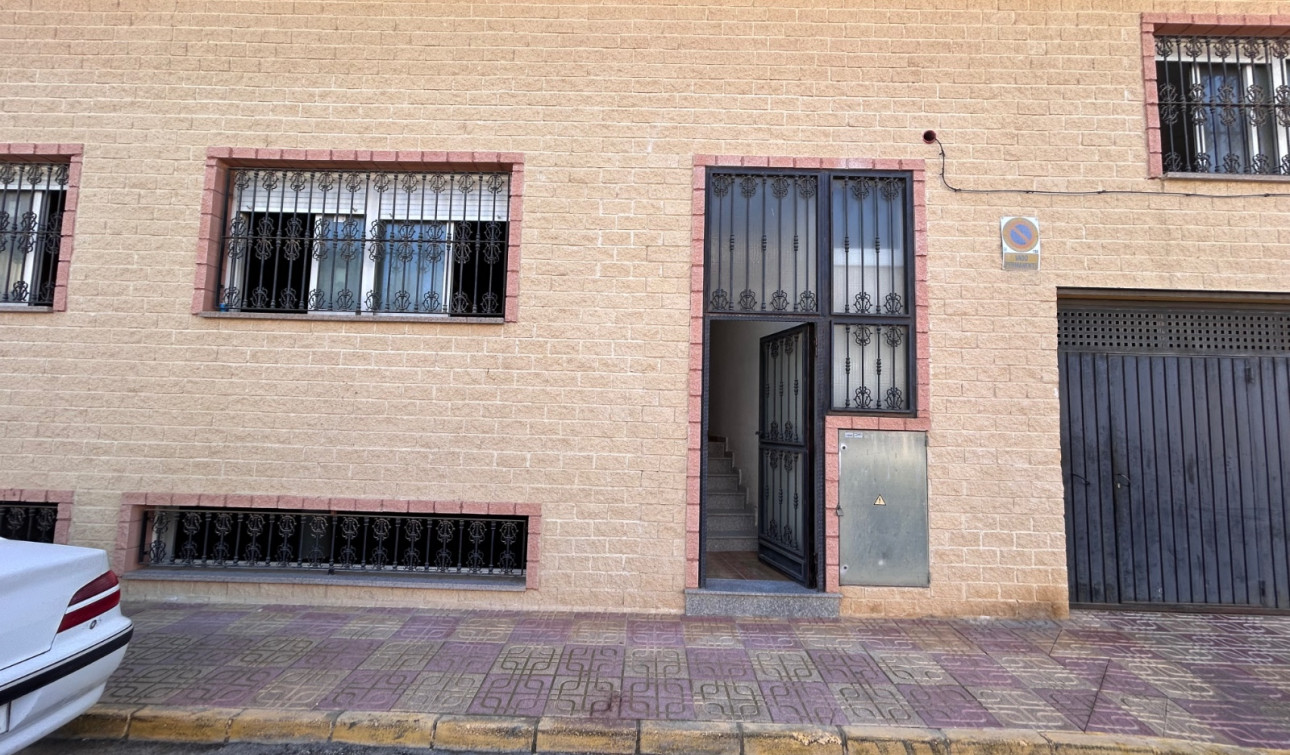 Reventa - Unidad Comercial - Jacarilla